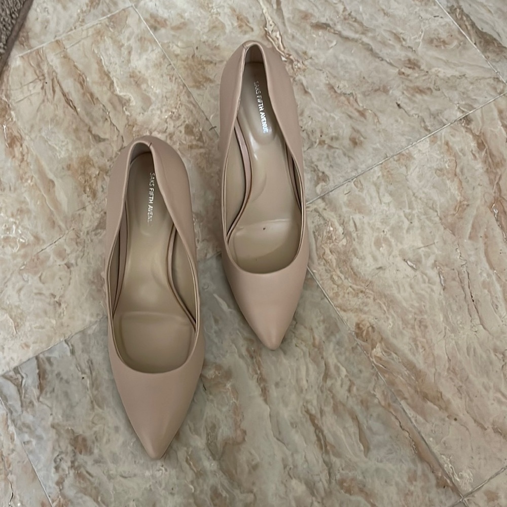 Size 9.5 Saks heels
